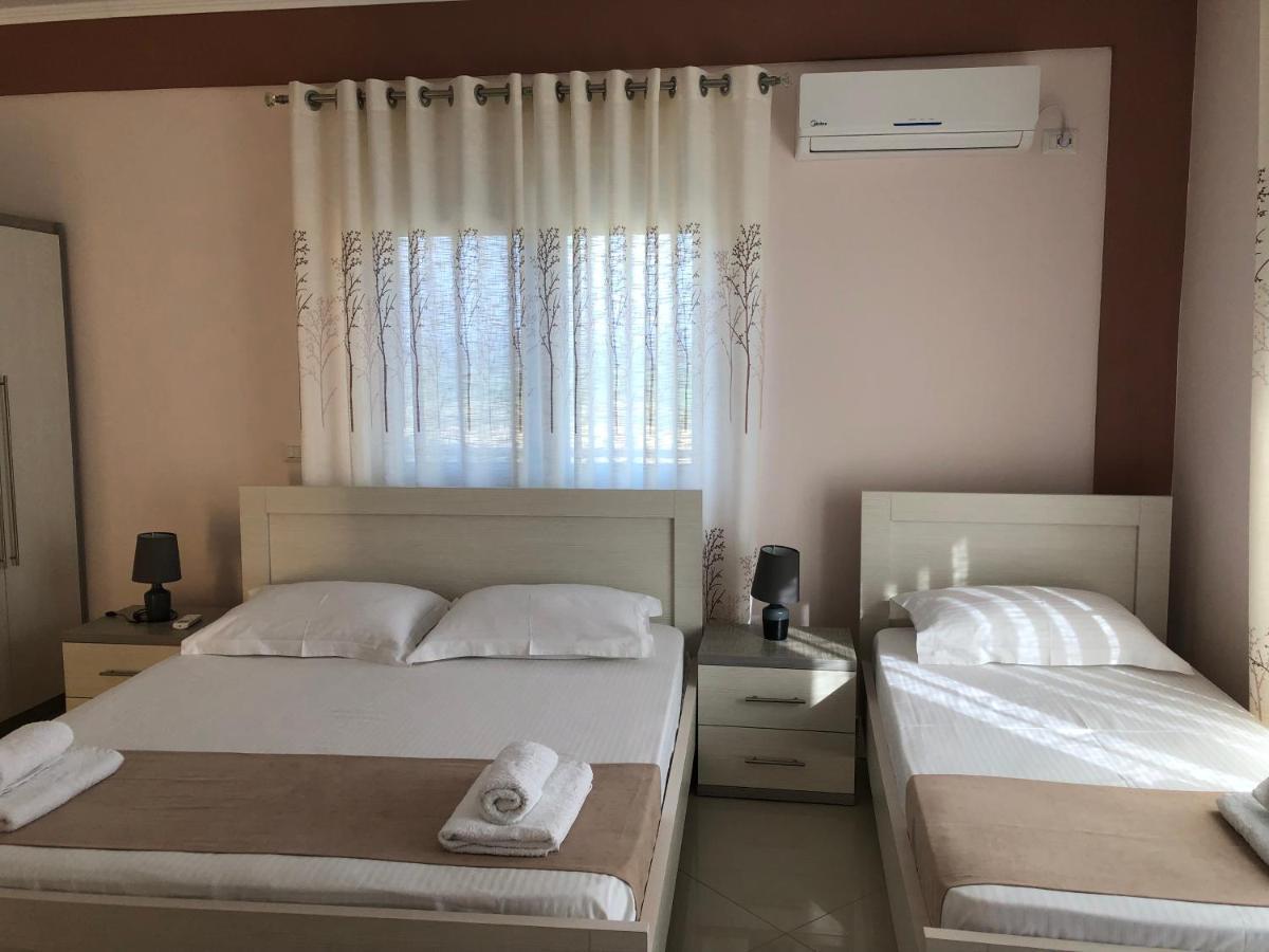 Apartament Fjori's *